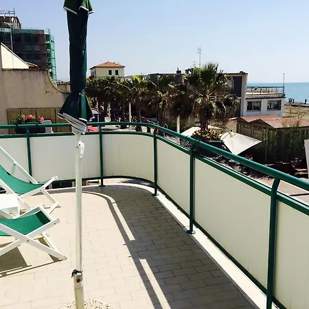 فندق Lungomare