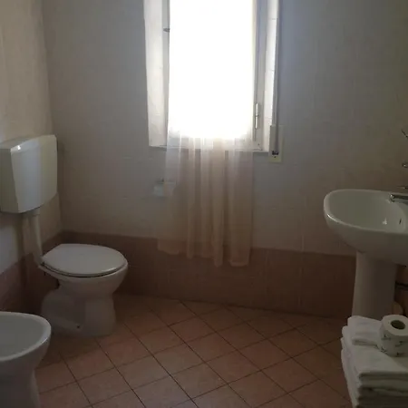 Hotel Lungomare 2*